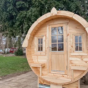 Wohnen Im Campingcube Direkt Am Rhein Köln